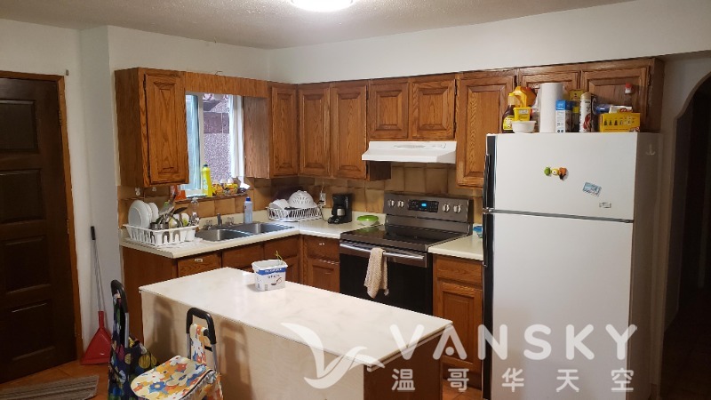 250402211131_kitchen2 good.jpg